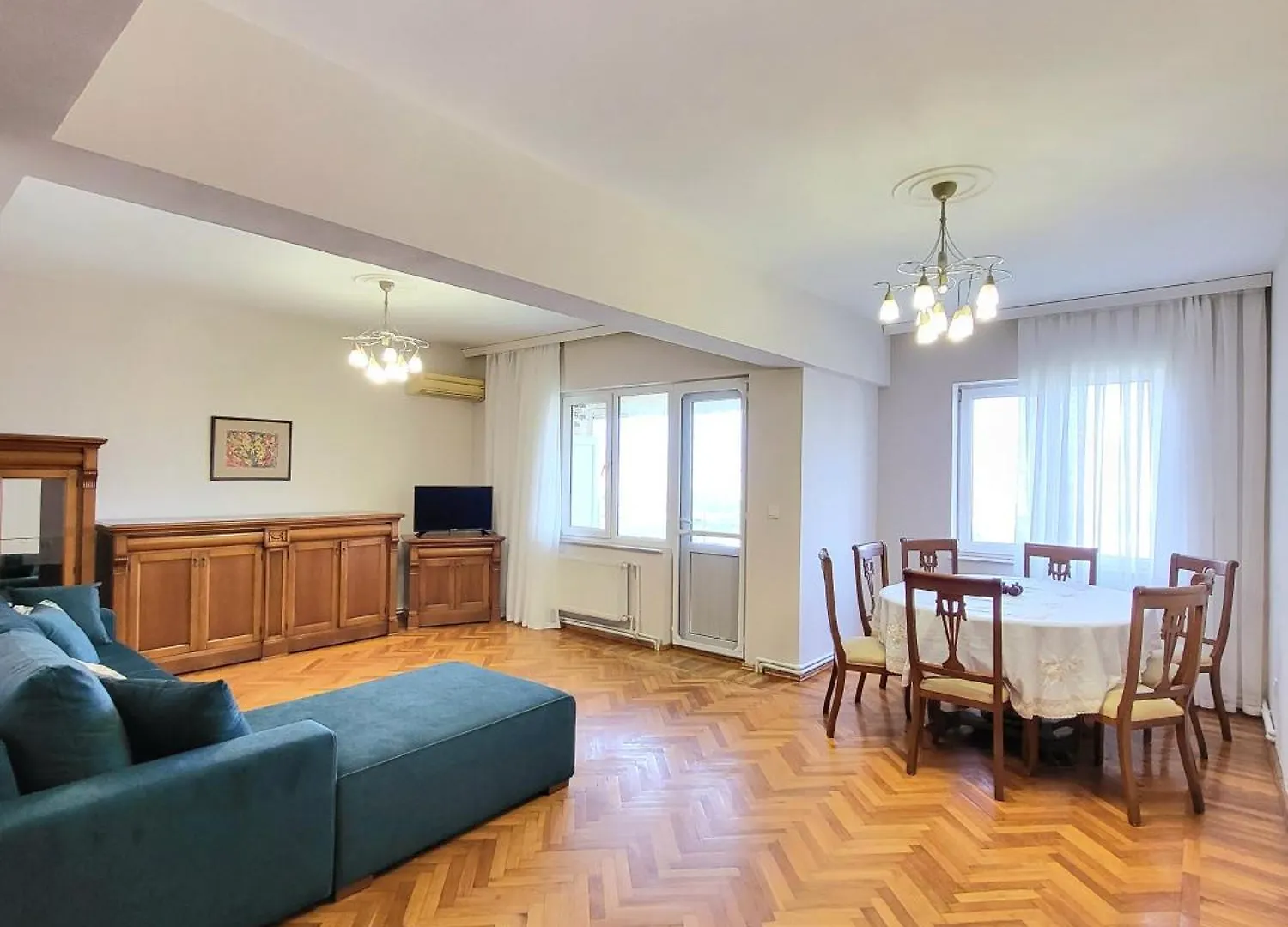 2Br Apartment With Park Views 바쿠